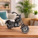 Dekoratif Metal Chopper Motosiklet Biblo – El Yapımı Masa Üstü Aksesuar