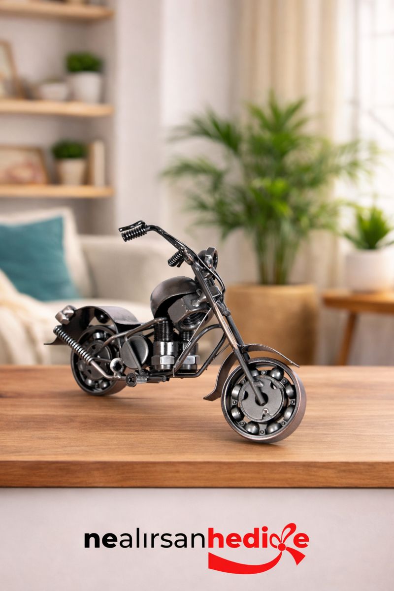 4b2b45aa-e549-4e86-8401-06d566b36f9b-md Dekoratif Metal Chopper Motosiklet Biblo – El Yapımı Masa Üstü Aksesuar - Görsel 1